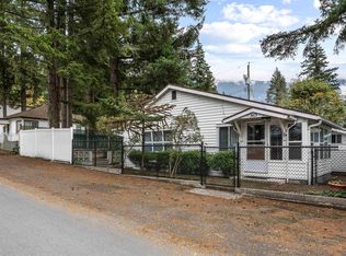 363 Pine St, Fraser Valley, BC V2R4Y9