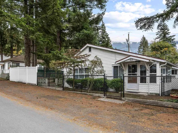 363 Pine St, Fraser Valley, BC V2R 4Y9