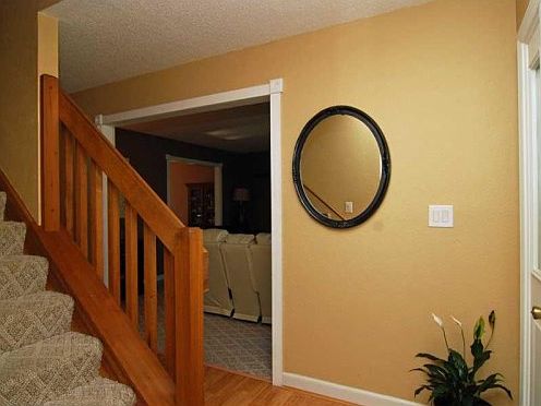 3rd image of 5075 Pine Hill Dr