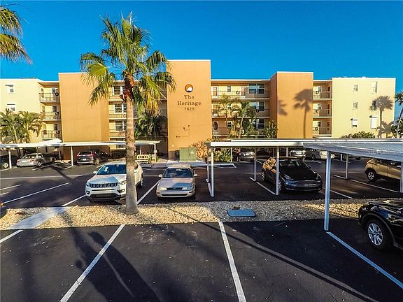 4th image of 7625 Sun Island Dr S APT 404