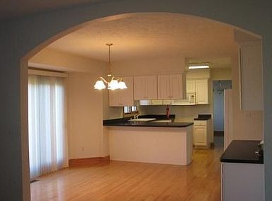 5th image of 1579 Picadilly Dr