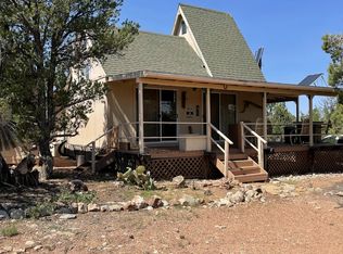 57500 N Hora Ln, Seligman, AZ 86337
