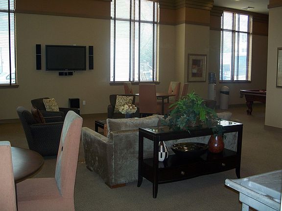 CLUB ROOM