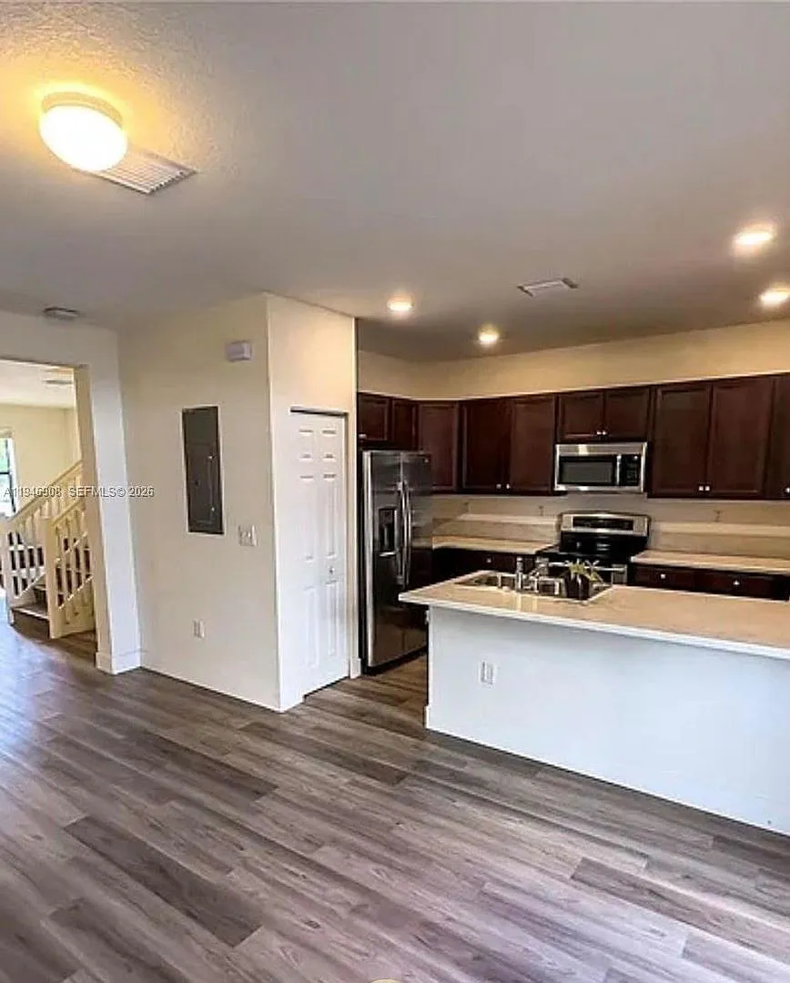 3349 W 105th Terrace 3349, Hialeah, FL 33018 — Photo 2