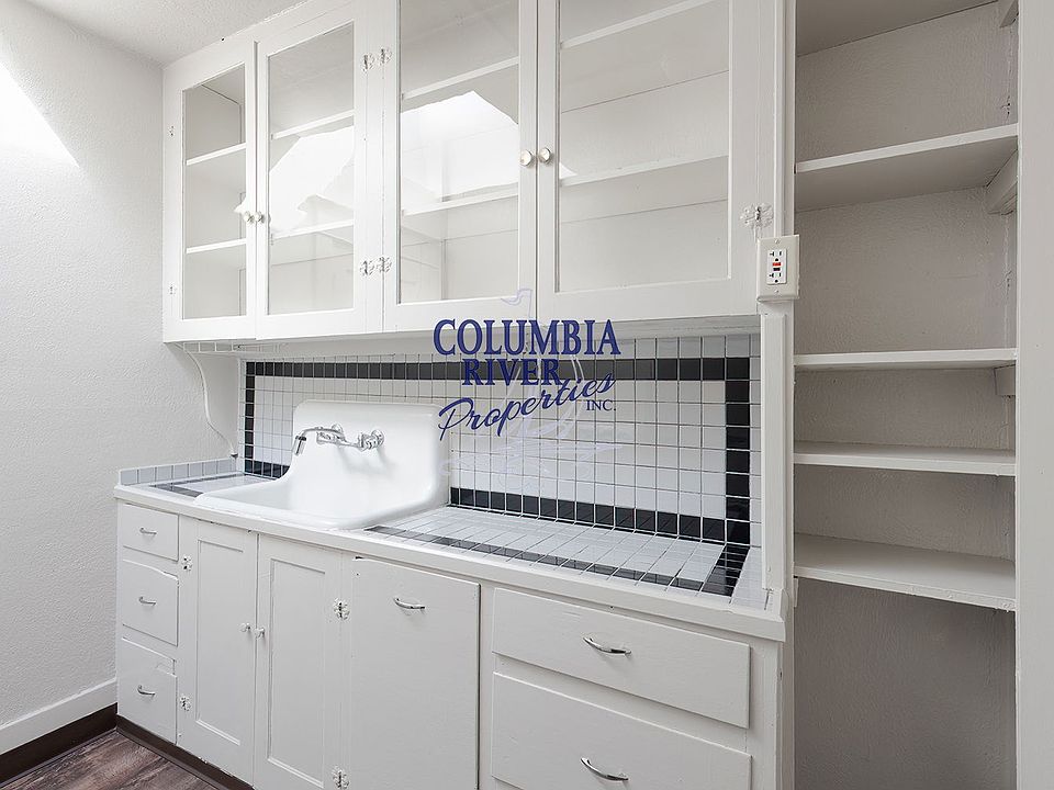 259 N. 1st Street 259 N 1st St Kalama WA Zillow