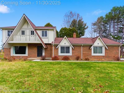 2334 Munster Rd, Rochester Hills, MI, 48309
