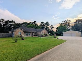 195 Brianna Ln, Vidor, TX 77662