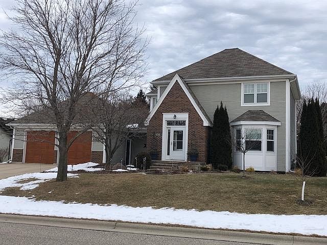 1st image of 456 N 17th Dr
