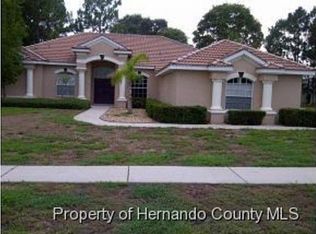5228 Golf Club Ln, Spring Hill, FL 34609
