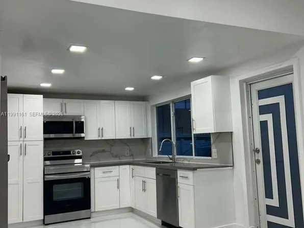 2242 Polk St #2, Hollywood, FL 33020