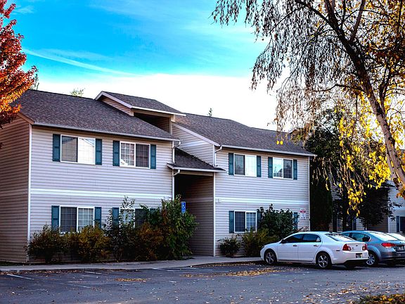 2nd image of 1205 S Higgins Ave #C