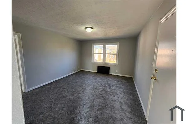 Building Photo - 1832 Forest Hills Blvd