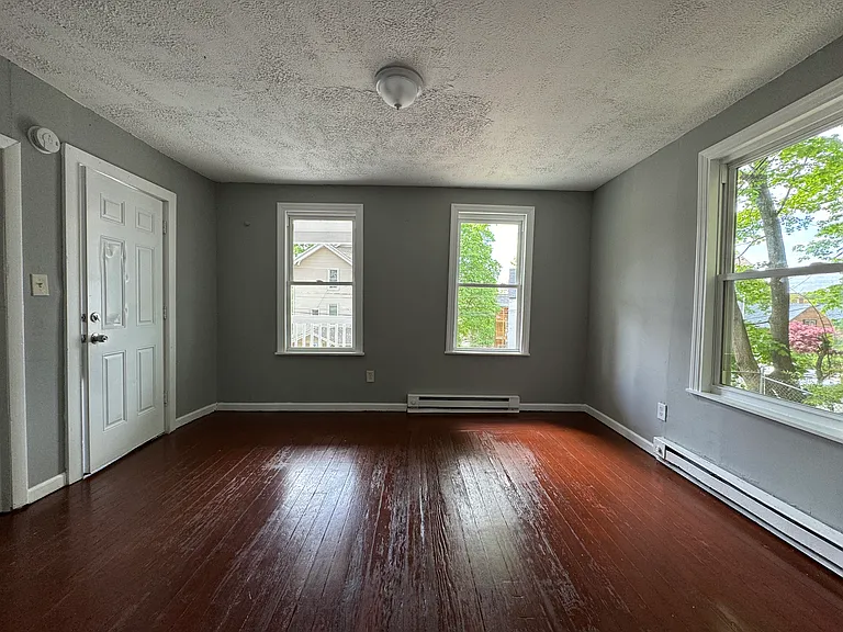 156 Orange St #2C — Photo 5