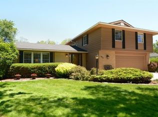 623 Venice Ct, Schaumburg, IL 60193