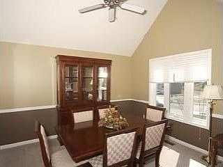4th image of 508 Coach Light Cir