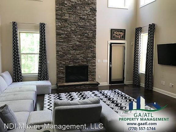 4th image of 9935 Cameron Parc Cir