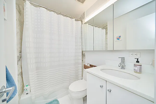 Rented by Living New York | media 19