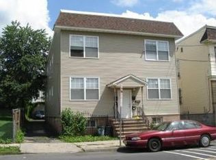 196 Fabyan Pl, Newark, NJ 07112