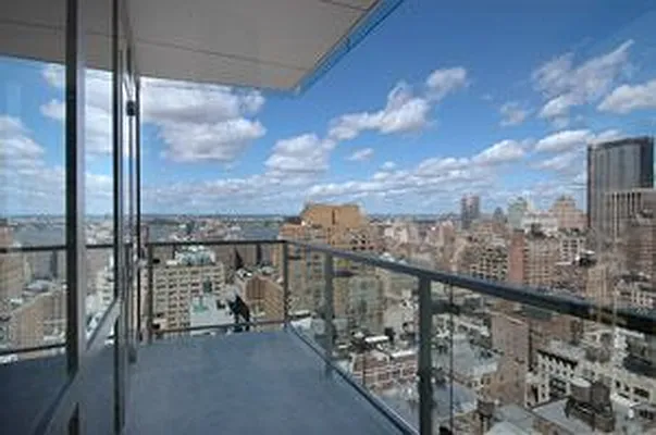 Rented by Douglas Elliman | media 51