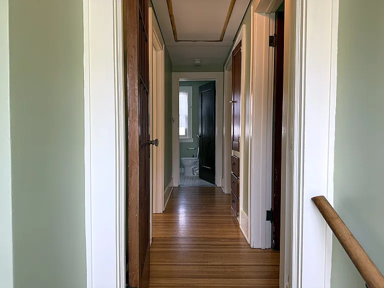 50 Redfern Dr — Photo 12