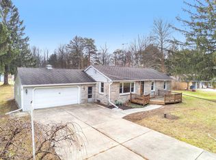 35 Crosby Dr, Battle Creek, MI 49014