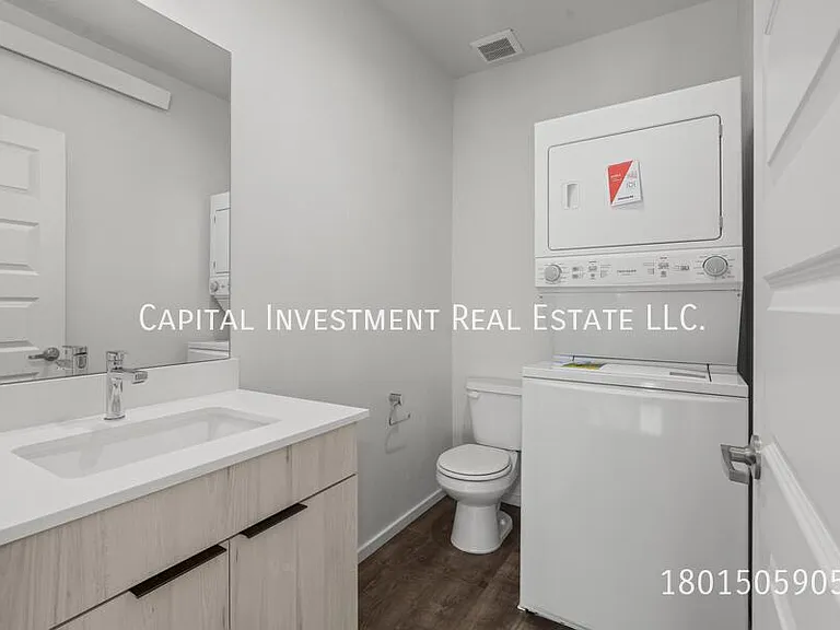 1689 S West Temple St #111 — Photo 15