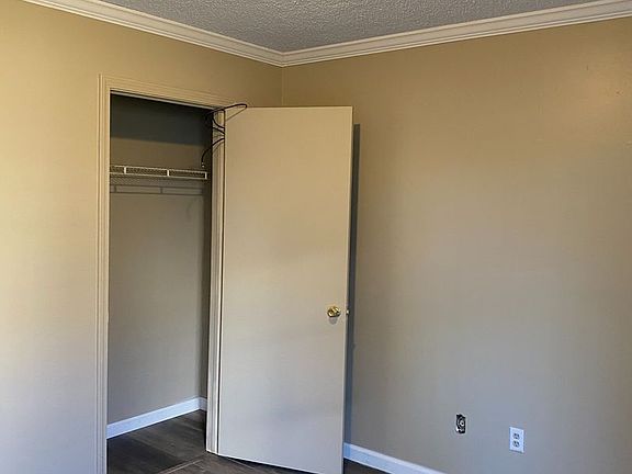 5th image of 110 Martin Luther King Ave #11