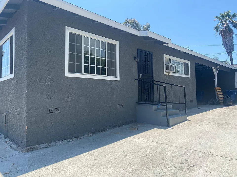 4343 Winchester Ave #FRONT