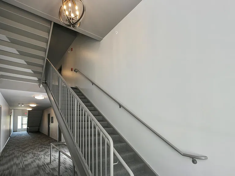 Westledge Apartments — Photo 32