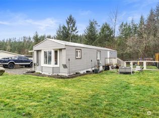 13806 215th Ave E, Bonney Lake, WA 98391