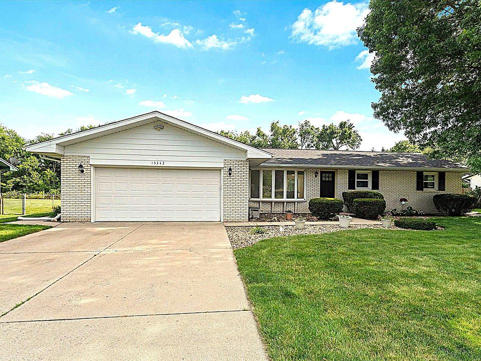 1st image of 15342 Monterosa Dr