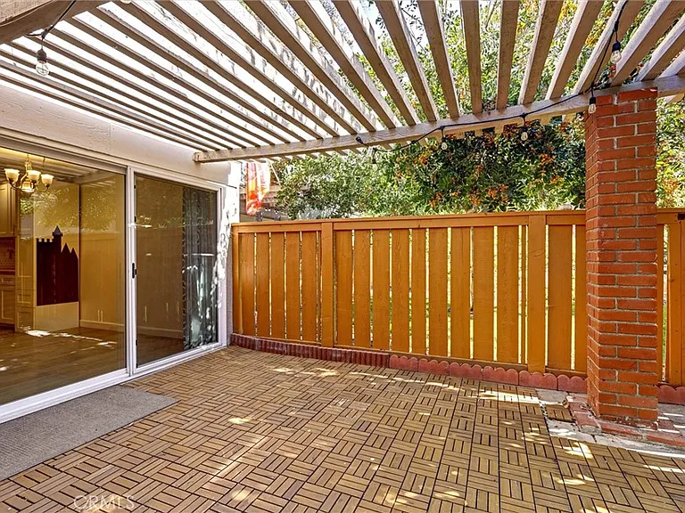 6560 E Camino Vis — Photo 36