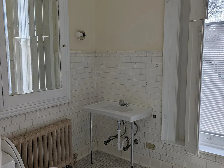 311 Market St #2 — Photo 12