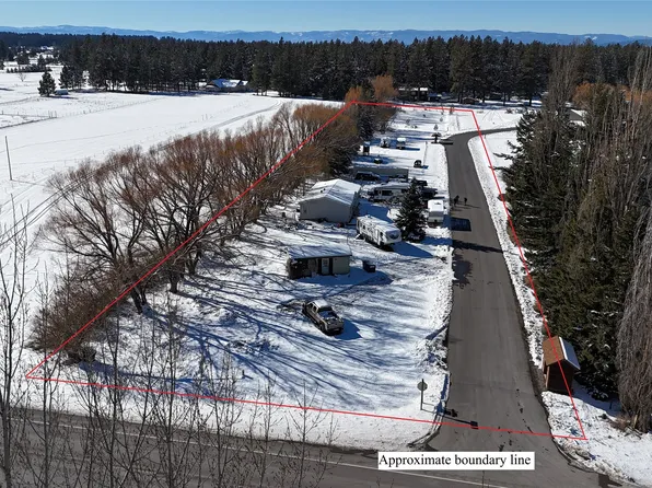 100 & 158 Lynnewood Dr, Columbia Falls, MT 59912