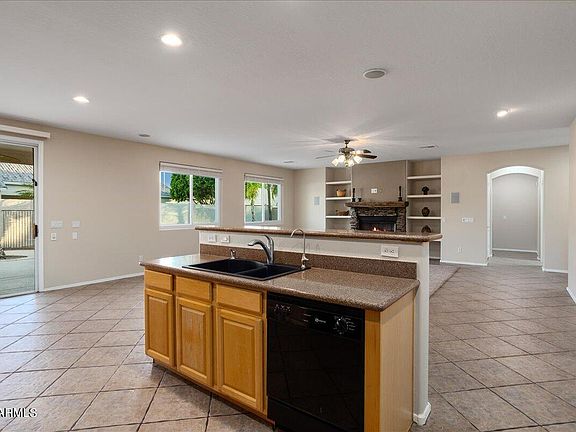 5th image of 6955 W Honeysuckle Dr