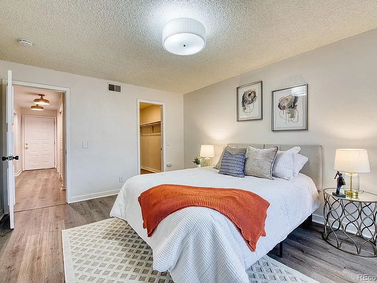 8635 Clay St #412 — Photo 10