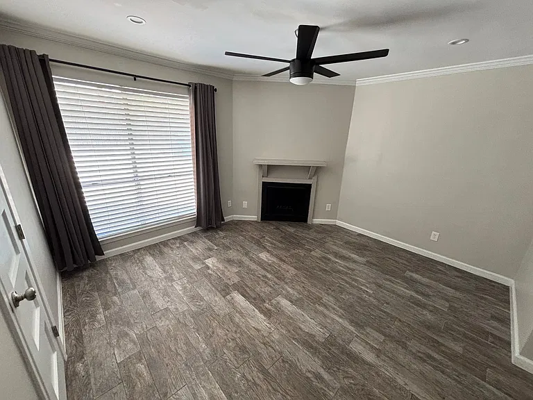 4044 Buena Vista St #111 — Photo 4