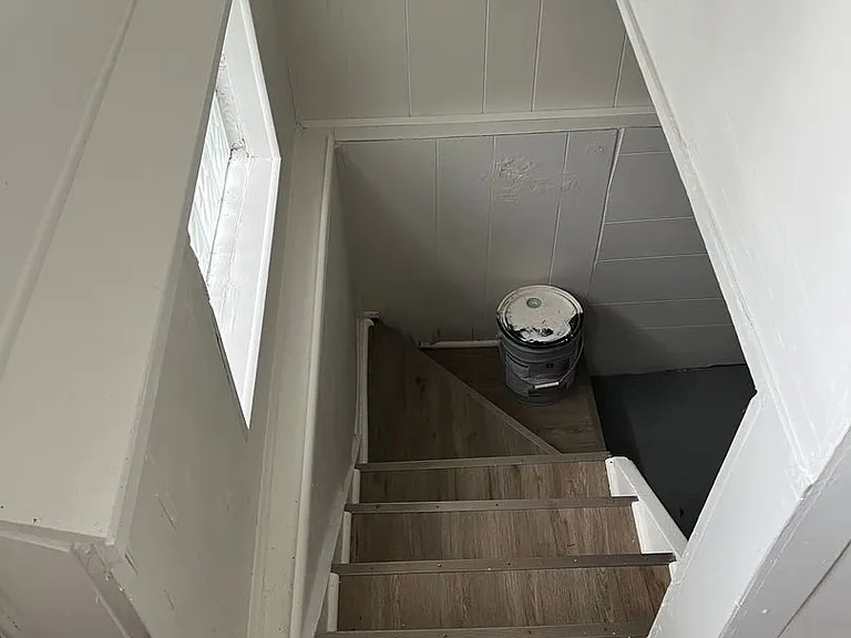 19 Garland Ave — Photo 7