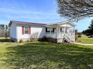 122 River Hill Rd, Galax, VA 24333