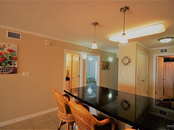 3rd image of 2800 Gulf Blvd APT 905