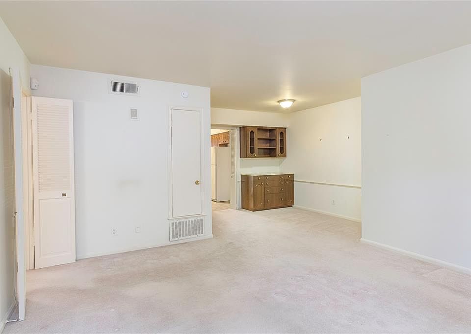 1st image of 3730 Fairfield Ave Unit 236