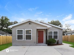3718 Smith Tree St, Tampa, FL 33619