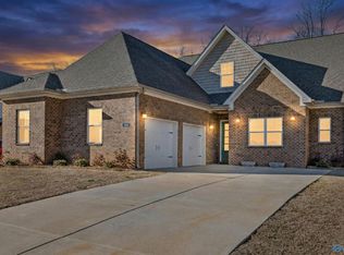 121 Fairways Pass, Meridianville, AL 35759