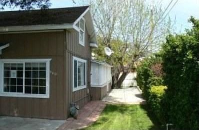 3rd image of 900 2nd St