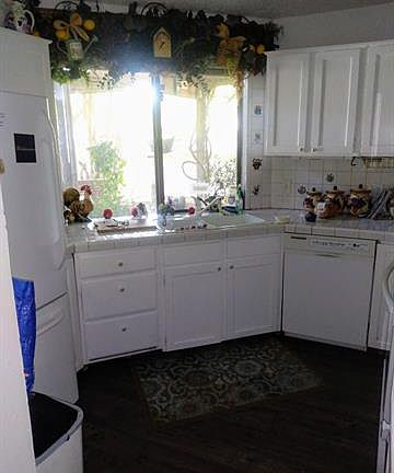 4th image of 1400 Colonnade Dr