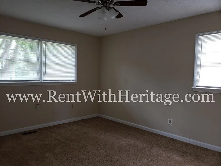 5407 Wilder Dr — Photo 28