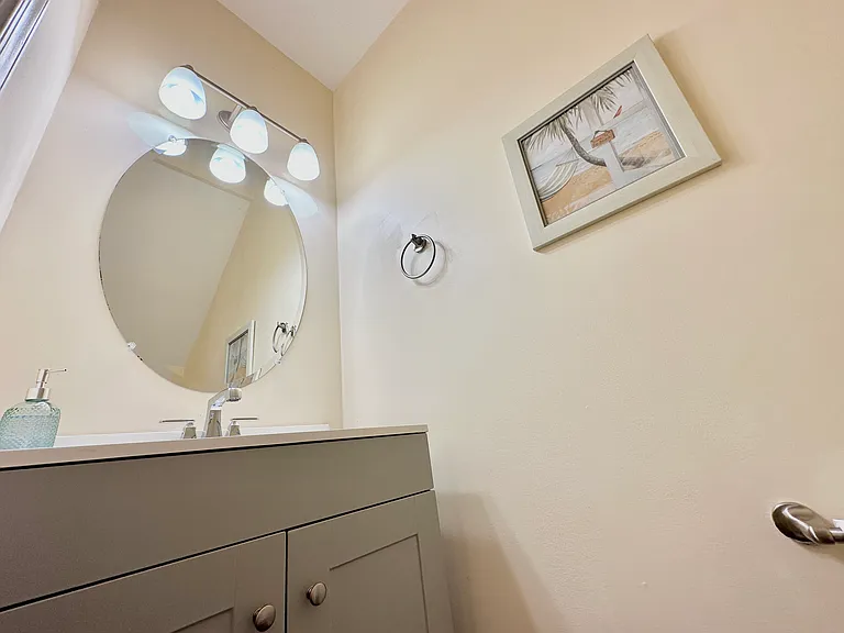 456 N Oceana Blvd — Photo 20