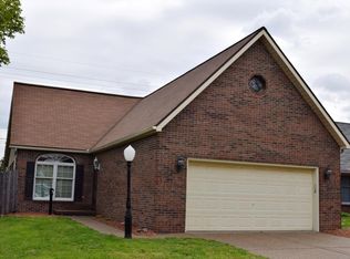 210 Rosemarie Ct, Evansville, IN 47715