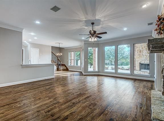 4th image of 2850 Gentle Creek Trl