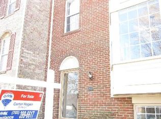 7007 Braddock Mews Pl, Springfield, VA 22151